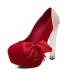 حذاء أحمر مزين بكعب كريستالي لامع مع فيونكة رائعة