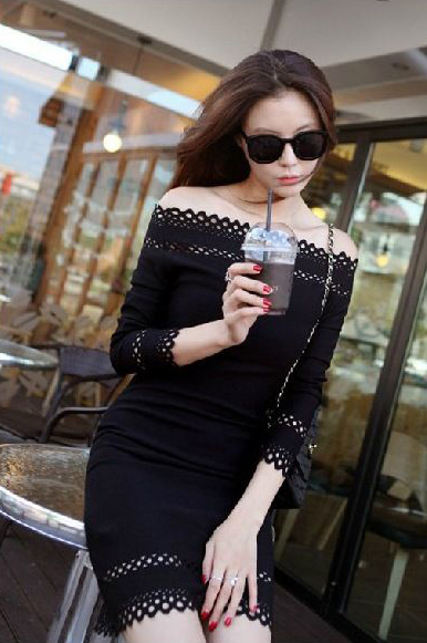2014KoreaNewFashionWomenDressSexyAlluringBoatNeckOffShoulderHollowLongSleeveBlackFittedDress-YXT081110BA