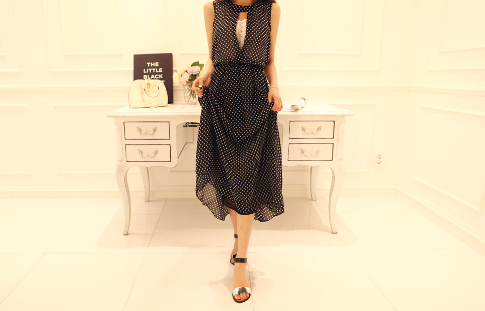 2015BohemianBeachChiffonDressDotPrintingSleevelessBlackCasualDress-ZME011307BA