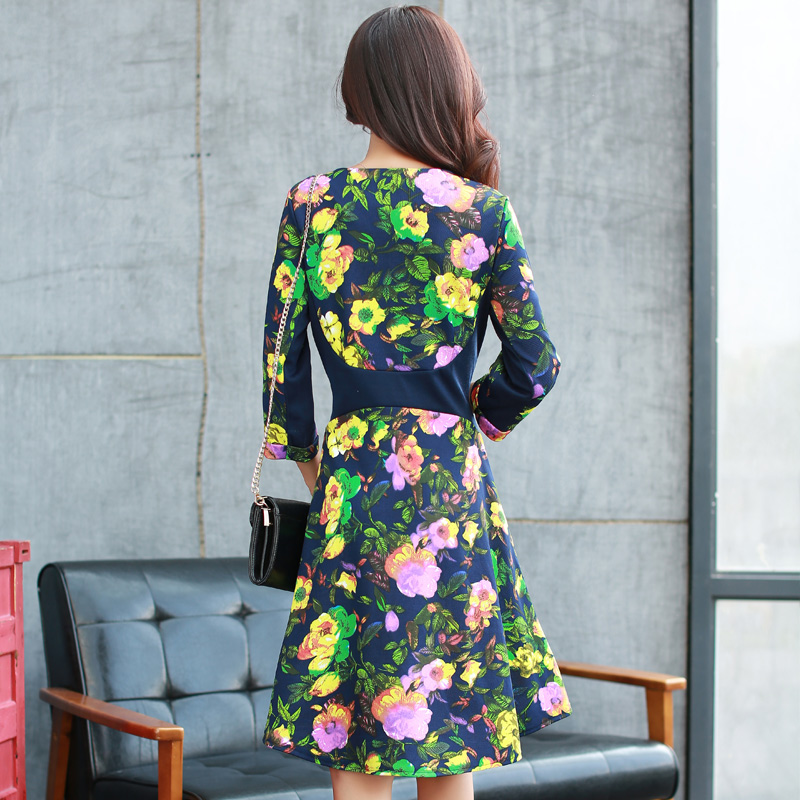 2015ElegantWomenSweetFloralPrintedRoundCollarThreeQuarterSleeveEmpireWaistDress-ME091418