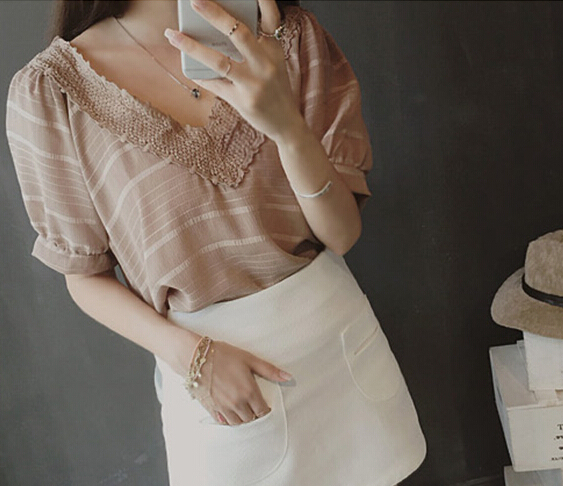 2015FashionWholesaleTopLaceSplitV-NeckLooseBlouse-ZHE060332