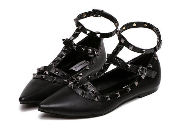 2015LatestFashionRivetsT-strapPointedToeBlackFlats-DFE072401BA