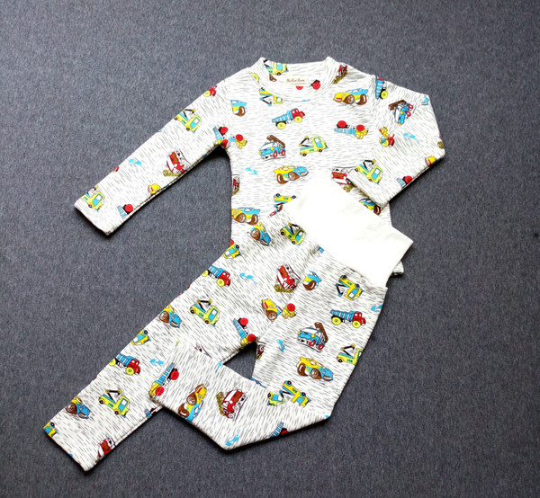 BestSellingCarPrintChildrenPajamasSuits-YHK091737B