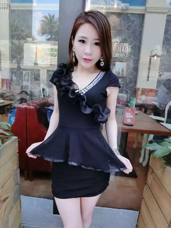 CustomizedSexyVNeckFloralBeadingWrapNightDress-TZK062049