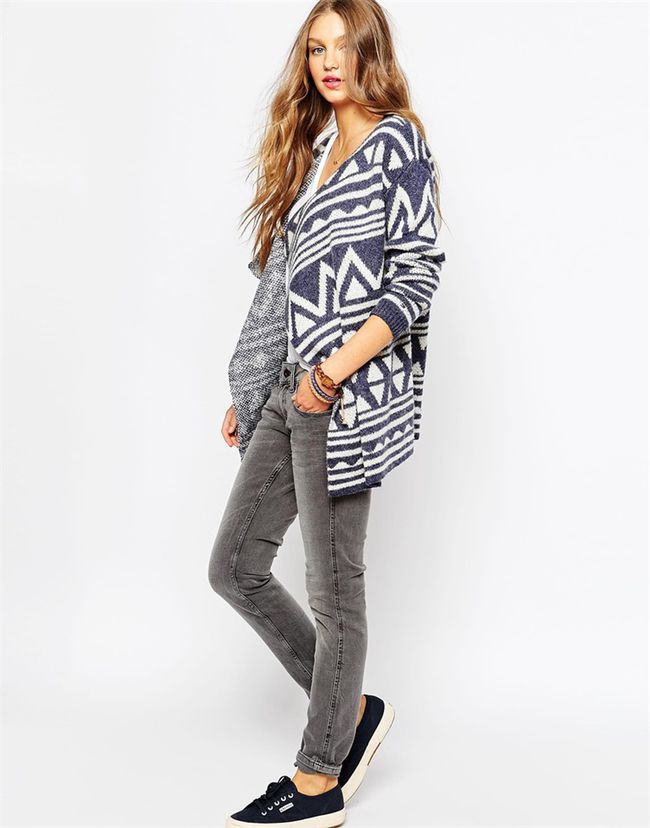 EuroAmericanFashionBlueLongSleeveGeometricPatternLooseCardigan-XHE081022BU