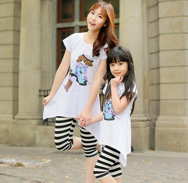 FashionableMotherAndDaughterOutfitTShirtWithStripedPants-CMK062220