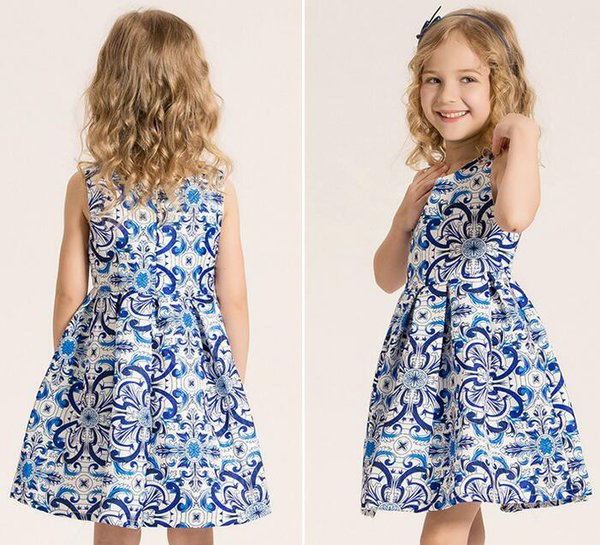 FashionableSleevelessPrintONeckGirlsDresses-CMK062307