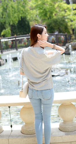 HighQualityHotSaleLightGrayExquisiteEmbroideryOffShoulderCuteWomensShirt-XHE011914LG