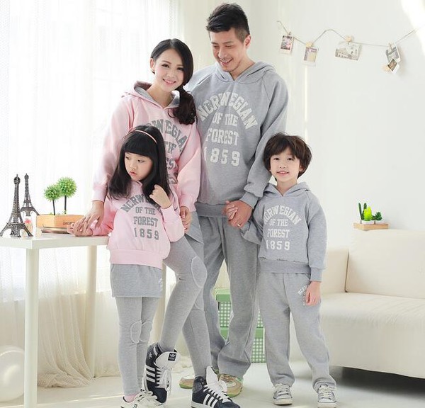 HighQualitySportingClothingLetterPrintFamilySuits-CMK081012