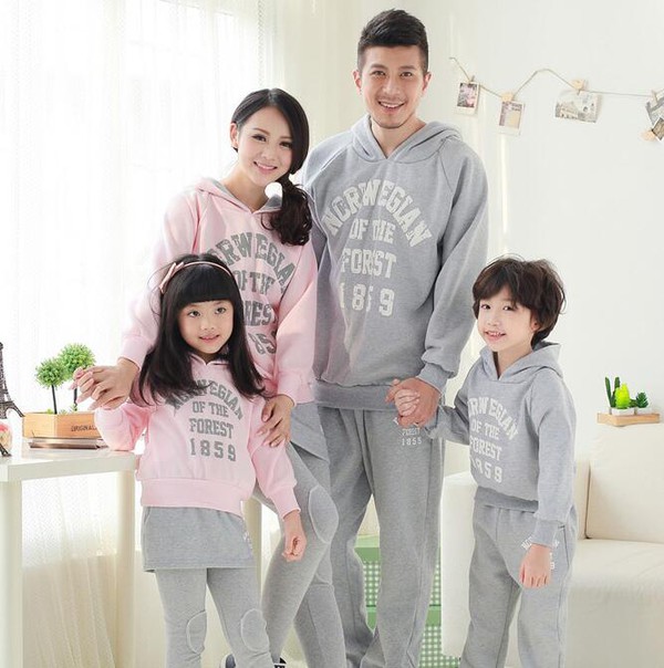 HighQualitySportingClothingLetterPrintFamilySuits-CMK081012