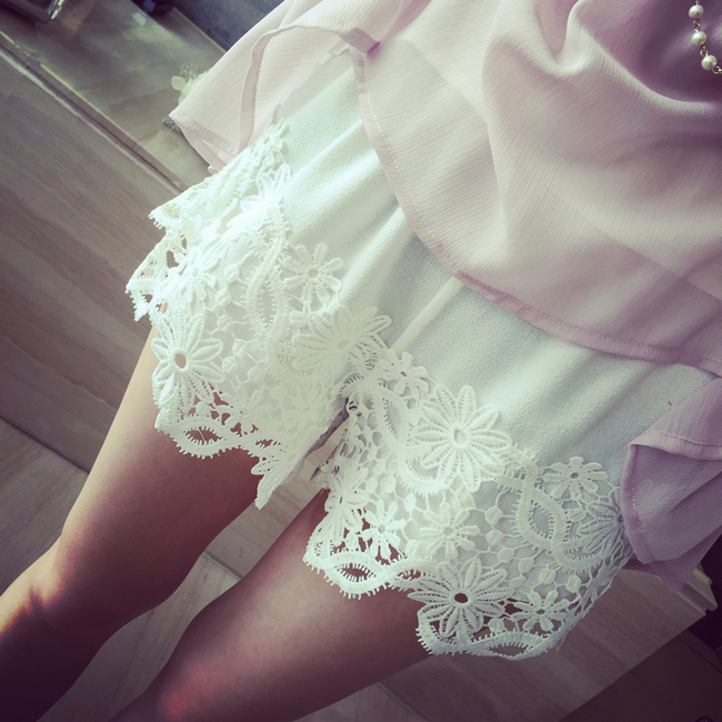 JapaneseStyleLace-trimmedHookFlowerElasticWaistCheapShortPants-DFE051432