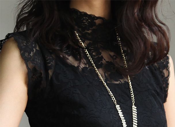 KoreanNewestLacePureColorLiningFittedBlackSleevelessBlouse-FR031103BA