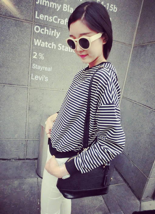 KoreanPeppyStyleHoodieWhiteStripedRoundCollarLongSleeveFittedCottonCasualHoodies-JFT082816