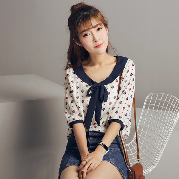 KoreanStyleHalfSleevePrintedChiffonBlouse-HMK052604