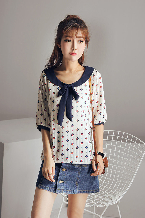 KoreanStyleHalfSleevePrintedChiffonBlouse-HMK052604