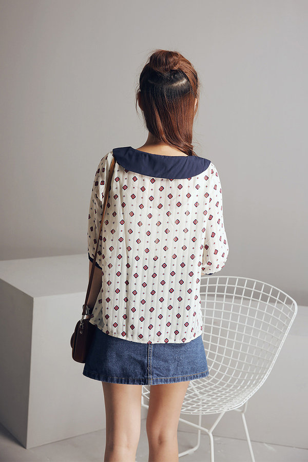 KoreanStyleHalfSleevePrintedChiffonBlouse-HMK052604