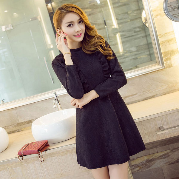 KoreanStyleLongSleeveShortLaceDress-TZK090147