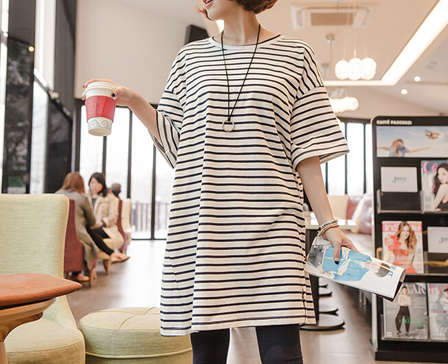 KoreanStyleShortSleeveStripedBaggyCottonTshirtForWoman-DFE042037