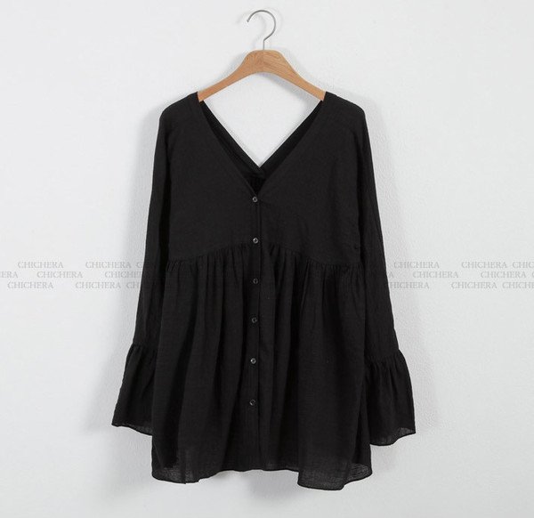 KoreanStyleVNeckFlareSleeveDollBlouse-CMK091444