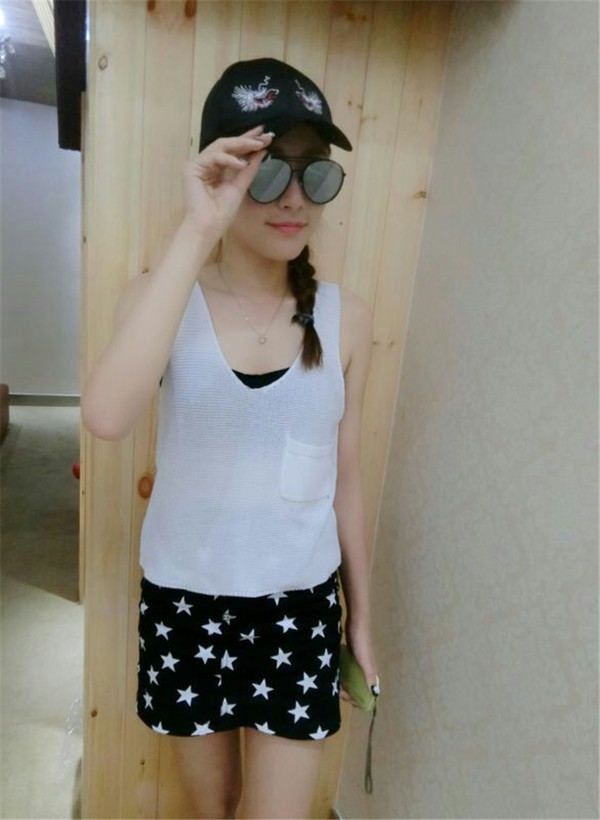 LadyLikeV-NeckPocketCasualKnittingTank-HK081202