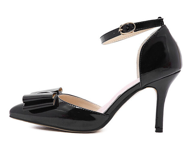 Low-costPointedToeBowknotABuckleBlackPumps-DFE062302BA