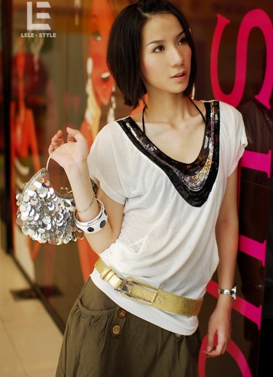 StylishLadySequinNecklineShortSleeveTee-SL111319WI