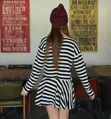 SweetGirlStripedLongSleeveCrewNeckTopWithShortPleatedSkirt-ZFE091728