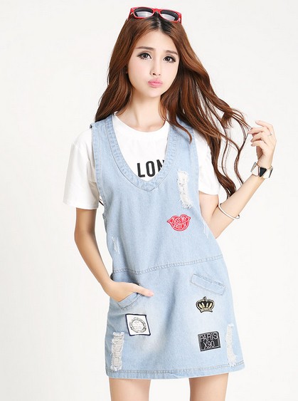 TheQuickReleaseSpecialDenimPocketsEmbroideryNaturalWaistHoleSleevelessVNeckCuteCollegeStyleDress-PFT042525