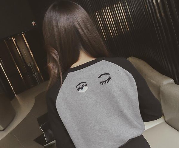 WholesaleFashionKoreanWomenLongSleeveEmbroideryFittedSweater-ZME110337