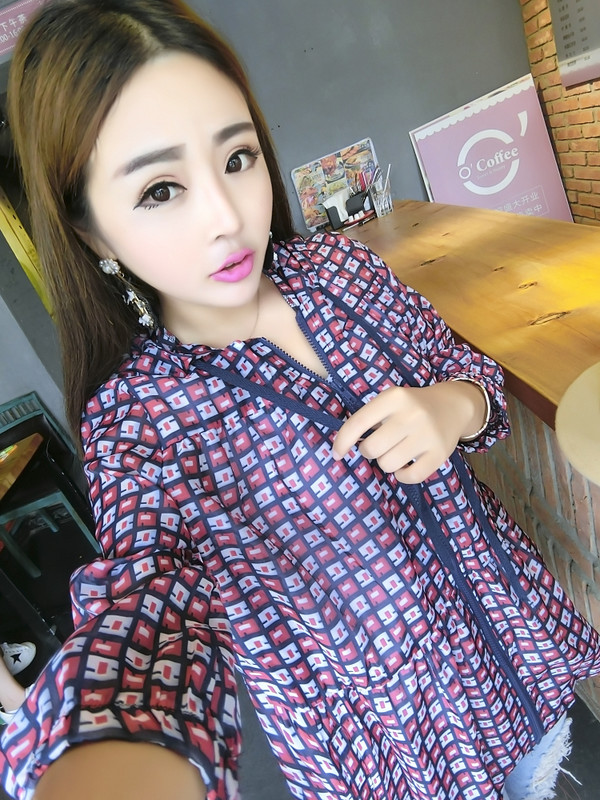 WholesaleKoreanSummerPlaidCardiganSunproofBlouses-AYK040645